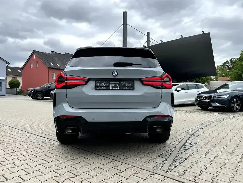Gebraucht BMW X3 M Sport 190 PS (139 kW) 2022 Brooklyn grau metallic SUV