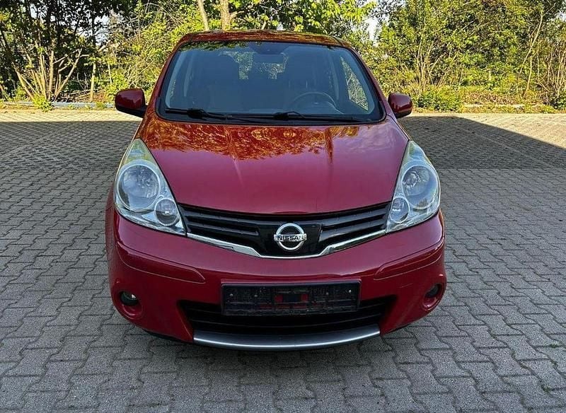 Rot Gebraucht 2012 Nissan Note I-Way Van / Kleinbus | 4.000 € (Fairer Preis) - Bild 1/4
