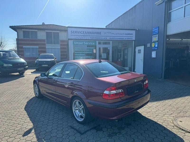 Gebraucht BMW 325 192 PS (141 kW) 2003 Violet Limousine