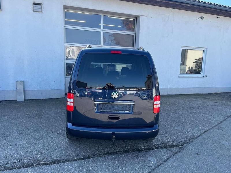 Gebraucht VW Caddy Comfortline 140 PS (102 kW) 2014 Night blue metallic Van / Kleinbus