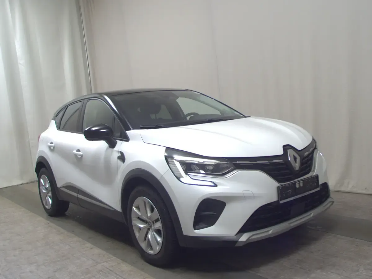 Gebraucht Renault Captur Experience 131 PS (96 kW) 2020 Weiss SUV