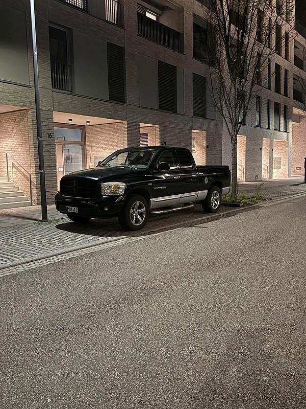 Schwarz Gebraucht 2006 Dodge Ram Abholung | 16.000 € (Fairer Preis) - Bild 1/4