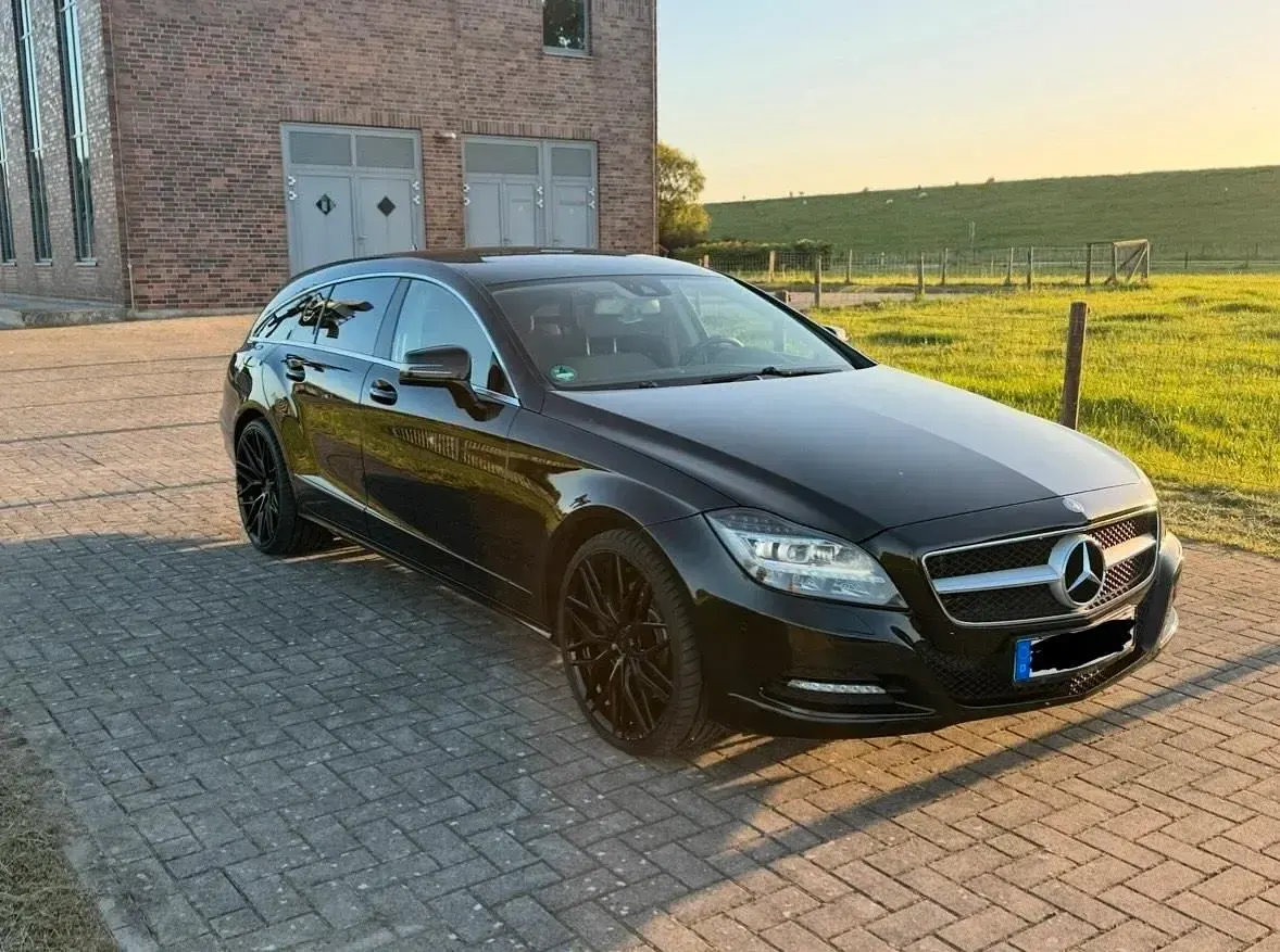 Gebraucht Mercedes CLS350 265 PS (194 kW) 2014 Schwarz Kombi