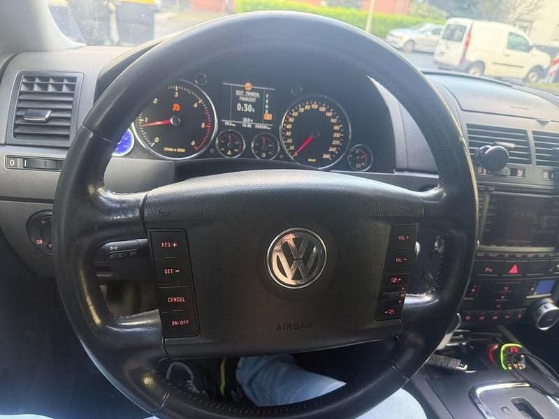 Gebraucht VW Touareg R 174 PS (127 kW) 2007 Schwarz SUV