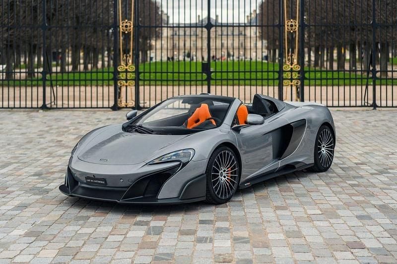 Gebraucht McLaren 675LT 674 PS (495 kW) 2017 Silber Cabrio