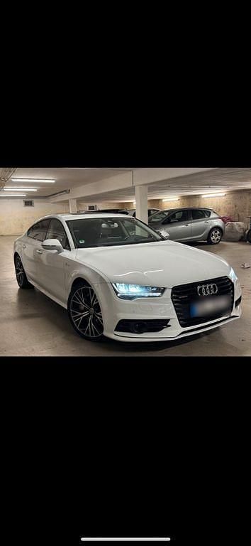Weiß Gebraucht 2017 Audi A7 Ambiente Kleinwagen | 22.000 € (Superpreis) - Bild 1/4