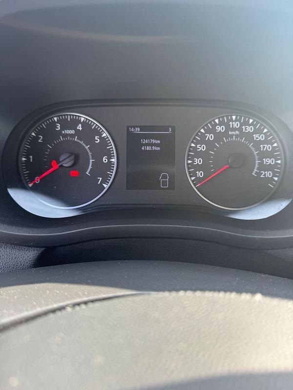 Gebraucht Renault Master 163 PS (119 kW) 2022 Weiß Van / Kleinbus