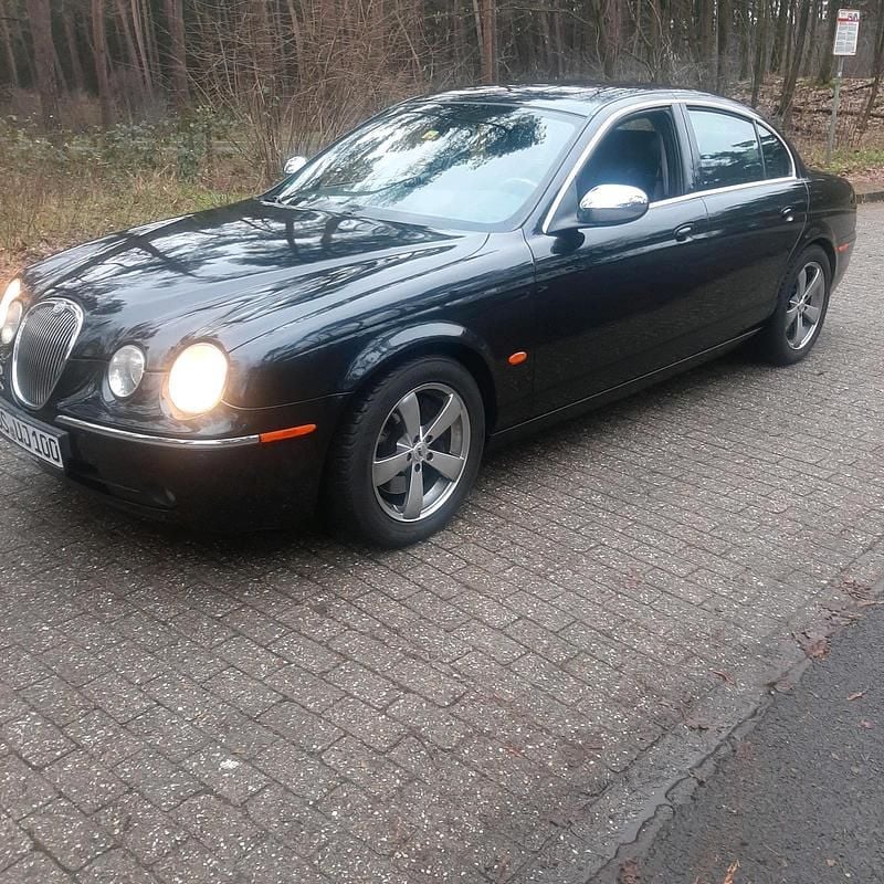 Schwarz Gebraucht 2006 Jaguar S-Type S Limousine | 2.000 € (Guter Preis) - Bild 1/4