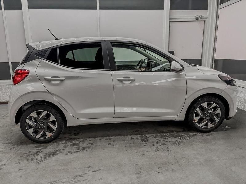 Neu Hyundai i10 Style 77 PS (56 kW) 2025 Atlas white saw Kleinwagen