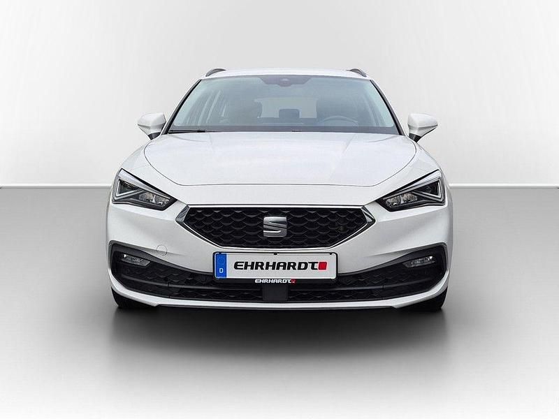 Gebraucht Seat Leon Style 150 PS (110 kW) 2022 Weiß Limousine