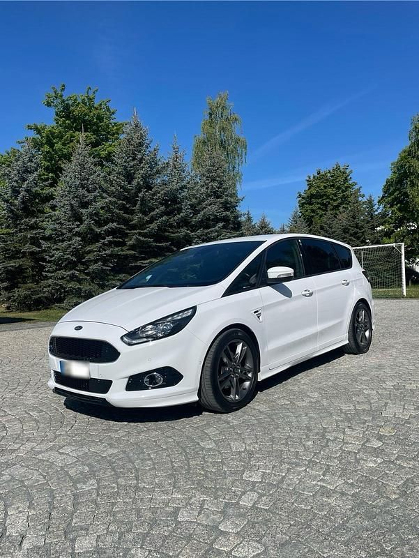 Gebraucht Ford S-MAX ST-Line 190 PS (139 kW) 2018 Weiß Van / Kleinbus