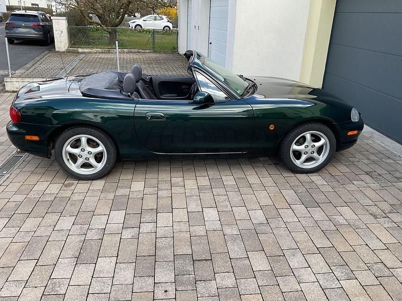 Gebraucht Mazda MX5 110 PS (80 kW) 2000 Grün Cabrio