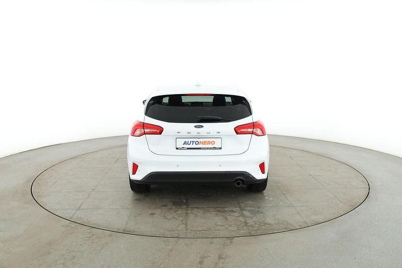 Gebraucht Ford Focus Titanium 2019 Weiß Limousine