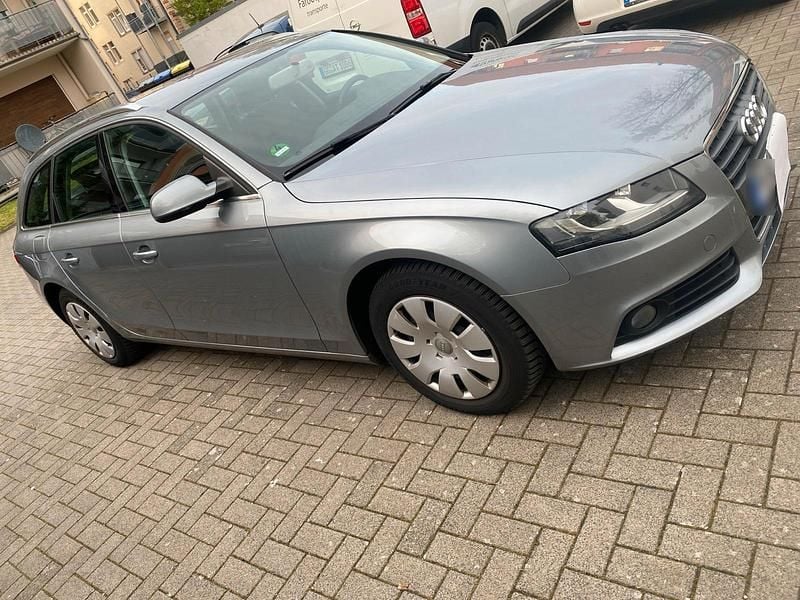 Usata Audi A4 120 CV (88 kW) 2010 Grigio Station wagon