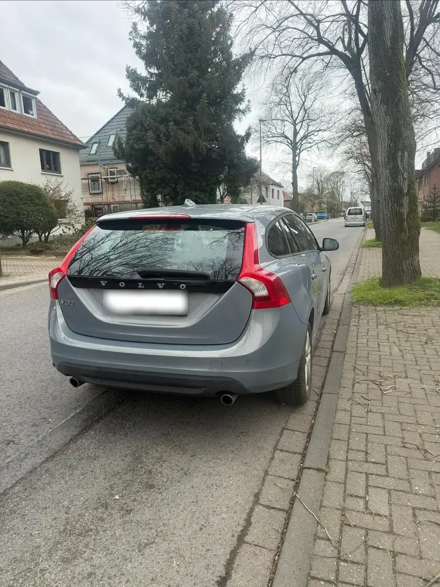 Gebraucht Volvo V60 205 PS (150 kW) 2011 Blau Kombi
