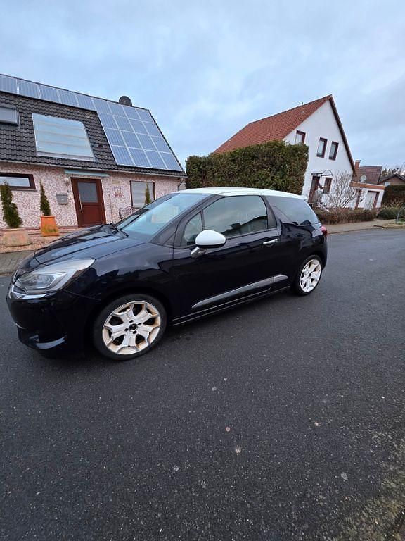 Gebraucht Citroën DS3 Start 165 PS (121 kW) 2016 Blau Kleinwagen