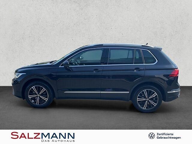Gebraucht VW Tiguan Move 131 PS (96 kW) 2023 Schwarz SUV
