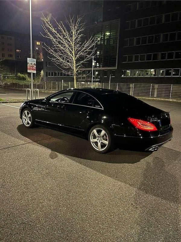 Schwarz Gebraucht 2012 Mercedes CLS63 AMG AMG Limousine | 23.990 € - Bild 1/4