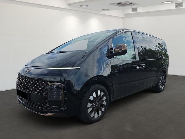 Purple (abyss black / mic) Gebraucht 2023 Hyundai Staria Signature Van | 44.491 € (Fairer Preis) - Bild 1/4