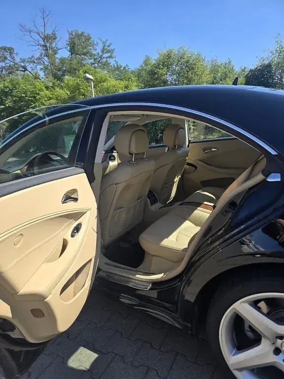 Gebraucht Mercedes CLS500 388 PS (285 kW) 2007 Schwarz Coupé