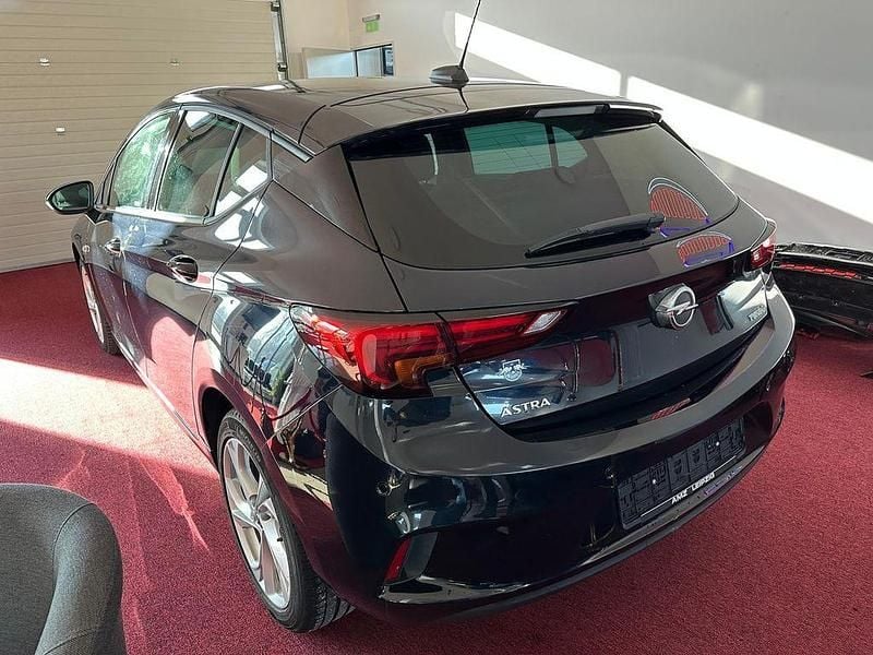 Gebraucht Opel Astra Dynamic 150 PS (110 kW) 2018 Other Limousine