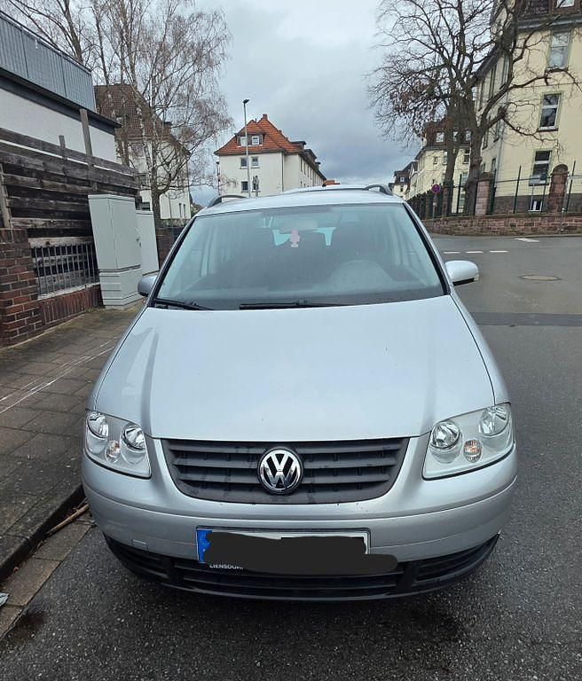 Gebraucht VW Touran 116 PS (85 kW) 2005 Silber Van / Kleinbus