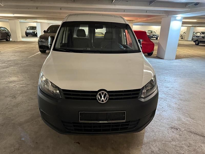 Second-hand VW Caddy Maxi 102 CP (75 kW) 2015 Alb Monovolum