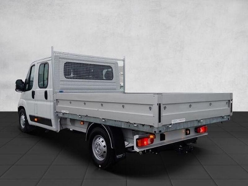 Gebraucht Opel Movano 121 PS (88 kW) 2024 Andere Van