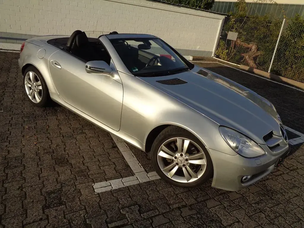 Gebraucht Mercedes SLK200 184 PS (135 kW) 2008 Silber Cabrio