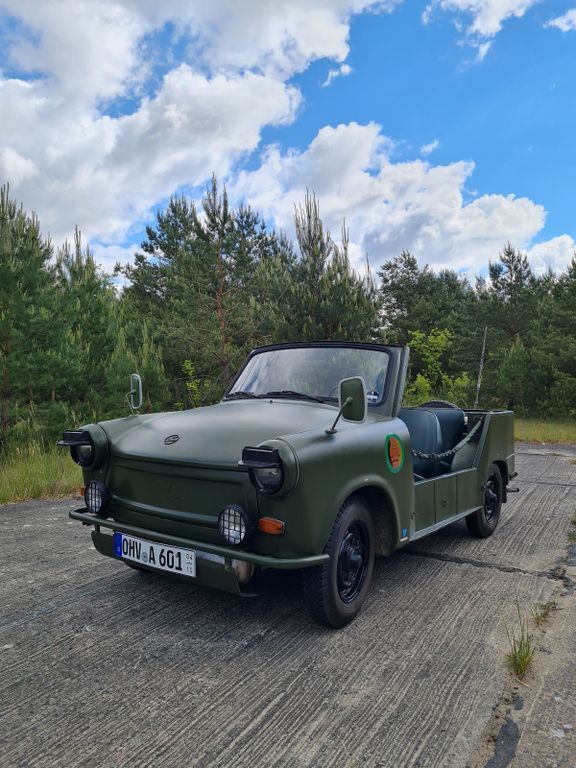 Grün Gebraucht 1982 Trabant 601 Cabrio | 14.500 € - Bild 1/4