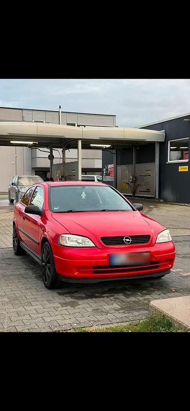 Second-hand Opel Astra 1998 Roșu Coupe