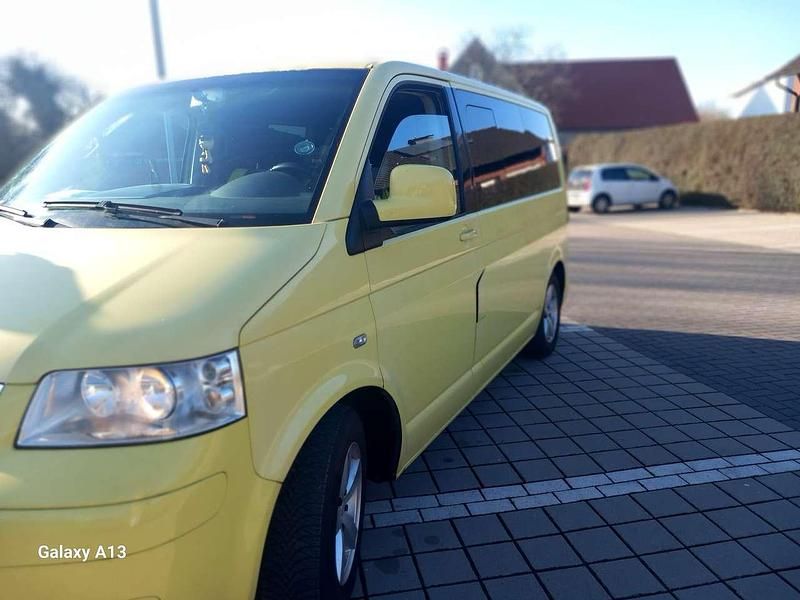 Gebraucht VW Multivan 105 PS (77 kW) 2004 Van / Kleinbus