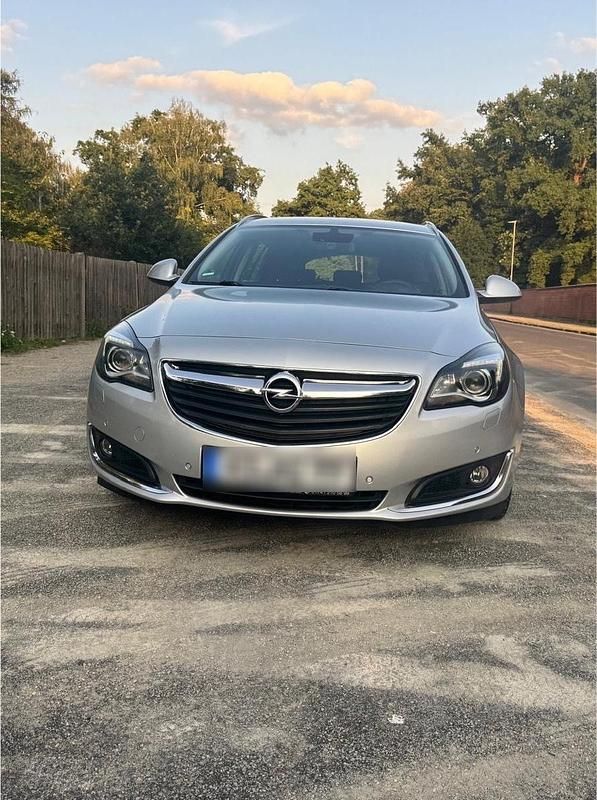 Gebraucht Opel Insignia 163 PS (119 kW) 2015 Grau Kombi