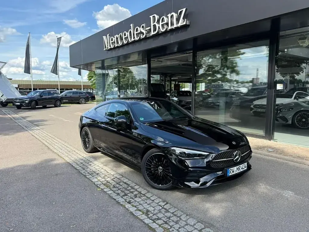 Gebraucht Mercedes CLE180 AMG 170 PS (125 kW) 2026 Schwarz uni Coupé
