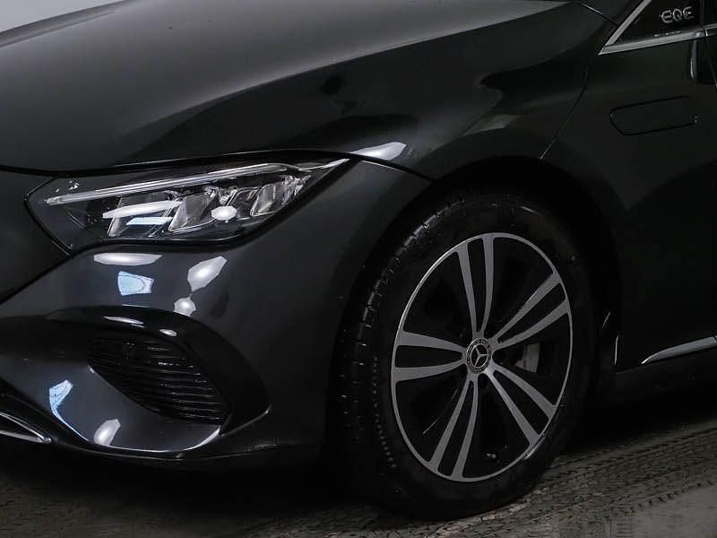 Gebraucht Mercedes EQE300 Electric Art 180 kW (245 PS) 2024 Metalliclack graphitgrau Limousine