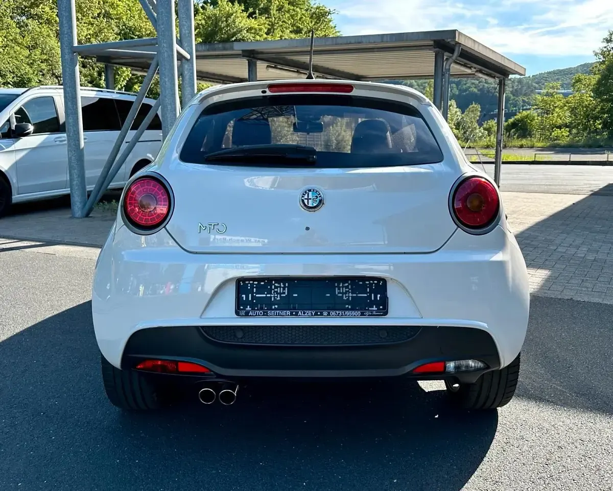 Gebraucht Alfa Romeo MiTo 170 PS (125 kW) 2010 Weiß Kleinwagen