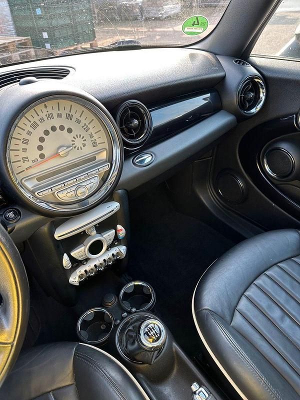 Usata Mini Cooper 120 CV (88 kW) 2008 Bianco Utilitaria