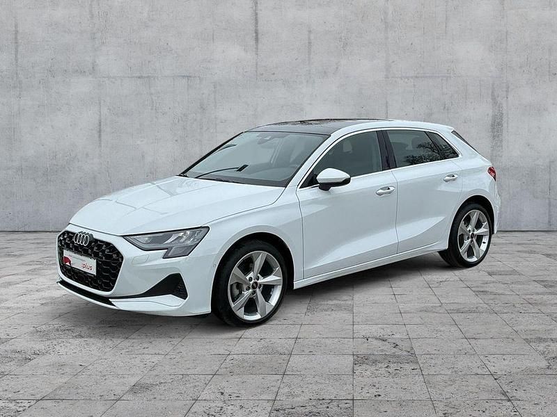 Gebraucht Audi A3 Advanced 116 PS (85 kW) 2025 Gletscherweiß metallic Limousine