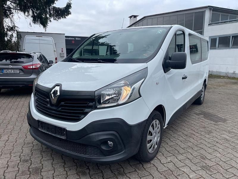 Gebraucht Renault Trafic Expression 116 PS (85 kW) 2015 Weiß Van / Kleinbus