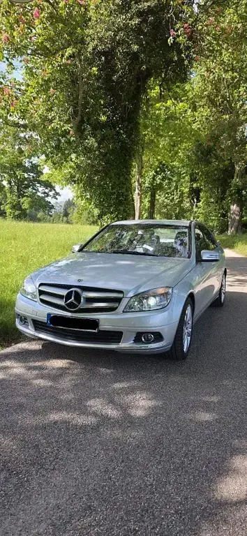Gebraucht Mercedes C200 Elegance 136 PS (100 kW) 2010 Silber Limousine