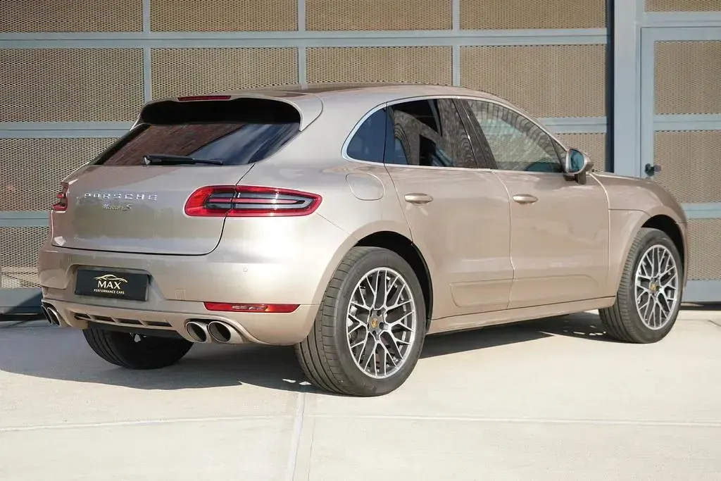 Begagnad Porsche Macan S 340 HK (250 kW) 2014 Grå SUV