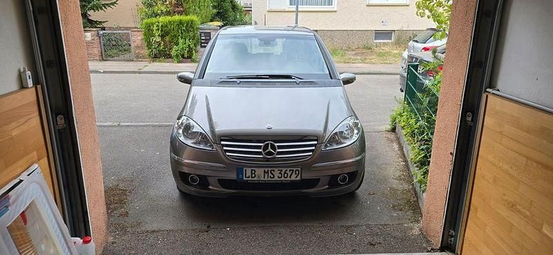 Gebraucht 2005 Mercedes A170 Elegance Van / Kleinbus | 4.499 € (Fairer Preis) - Bild 1/4