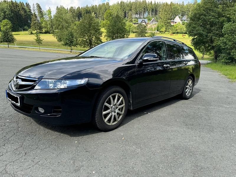 Schwarz Gebraucht 2008 Honda Accord Kombi | 1.000 € - Bild 1/4