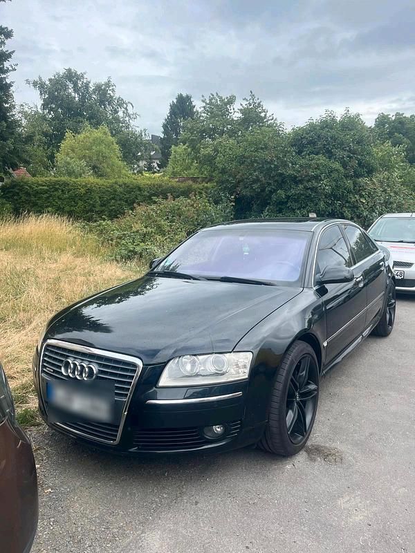 Schwarz Gebraucht 2006 Audi A8 Limousine | 5.500 € (Fairer Preis) - Bild 1/4