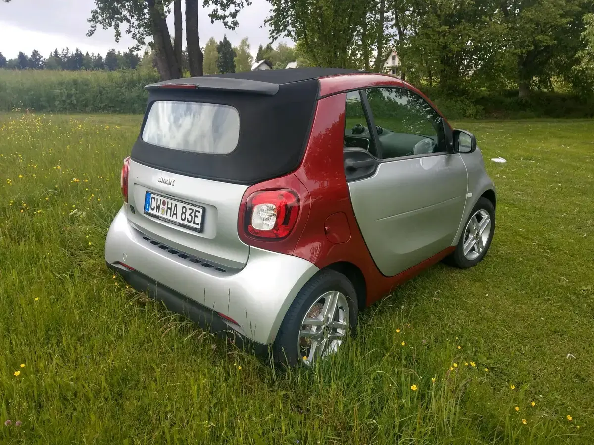 Gebraucht Smart ForTwo Electric Drive 60 kW (82 PS) 2023 Andere farben Cabrio