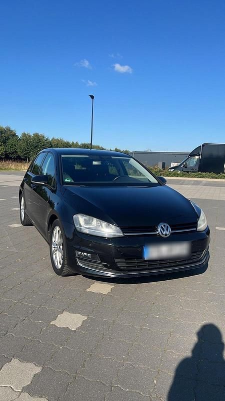 Schwarz Gebraucht 2014 VW Golf VII Limousine | 9.750 € (Fairer Preis) - Bild 1/4