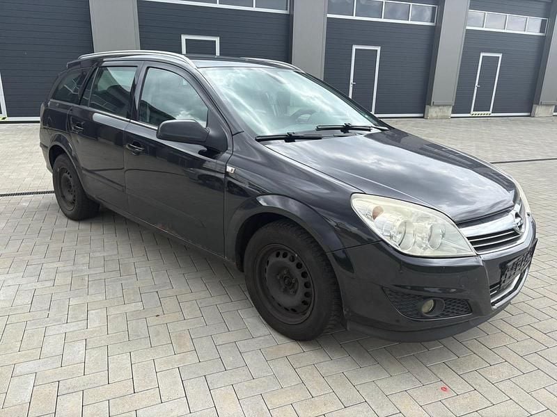 Schwarz Gebraucht 2009 Opel Astra Kombi | 800 € (Superpreis) - Bild 1/4
