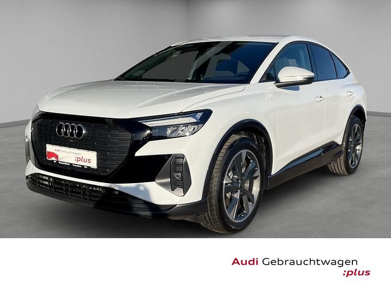 Schwarz Gebraucht 2025 Audi Q4 Sportback e-tron Advanced SUV | 48.980 € (Etwas zu teuer) - Bild 1/4