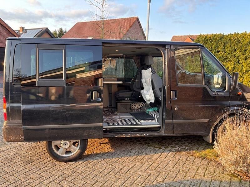 Gebraucht Ford Transit 101 PS (74 kW) 2001 Schwarz Van / Kleinbus