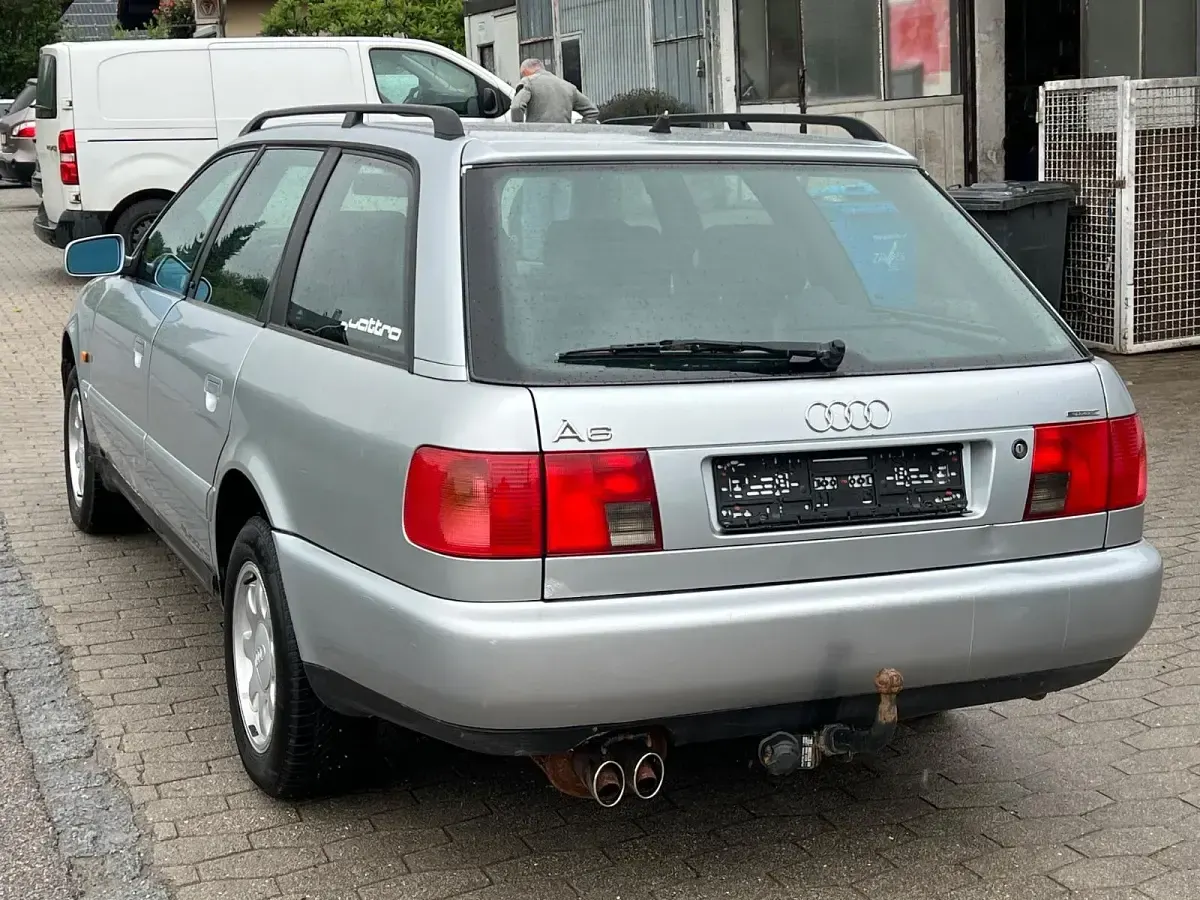 Gebraucht Audi 100 125 PS (91 kW) 1997 Silber Kombi
